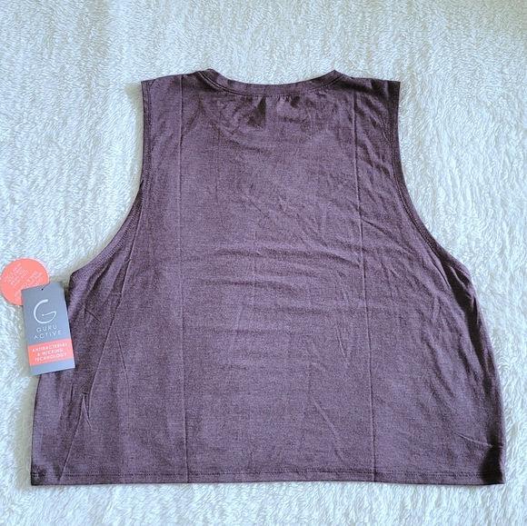 Guru Active🤸♀️ "Adventure🧗♂️ Awaits" Graphic Tank - NWT - Picture 2 of 12